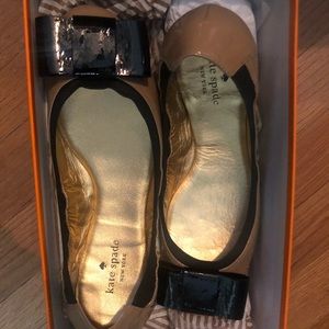 Kate Spade Black and Tan flats
